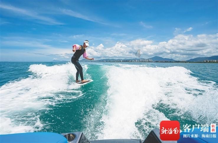 【八闽“烟火气”】“阳光1+1”2024龙坑村慈善公益活动举行 让老人温暖过年